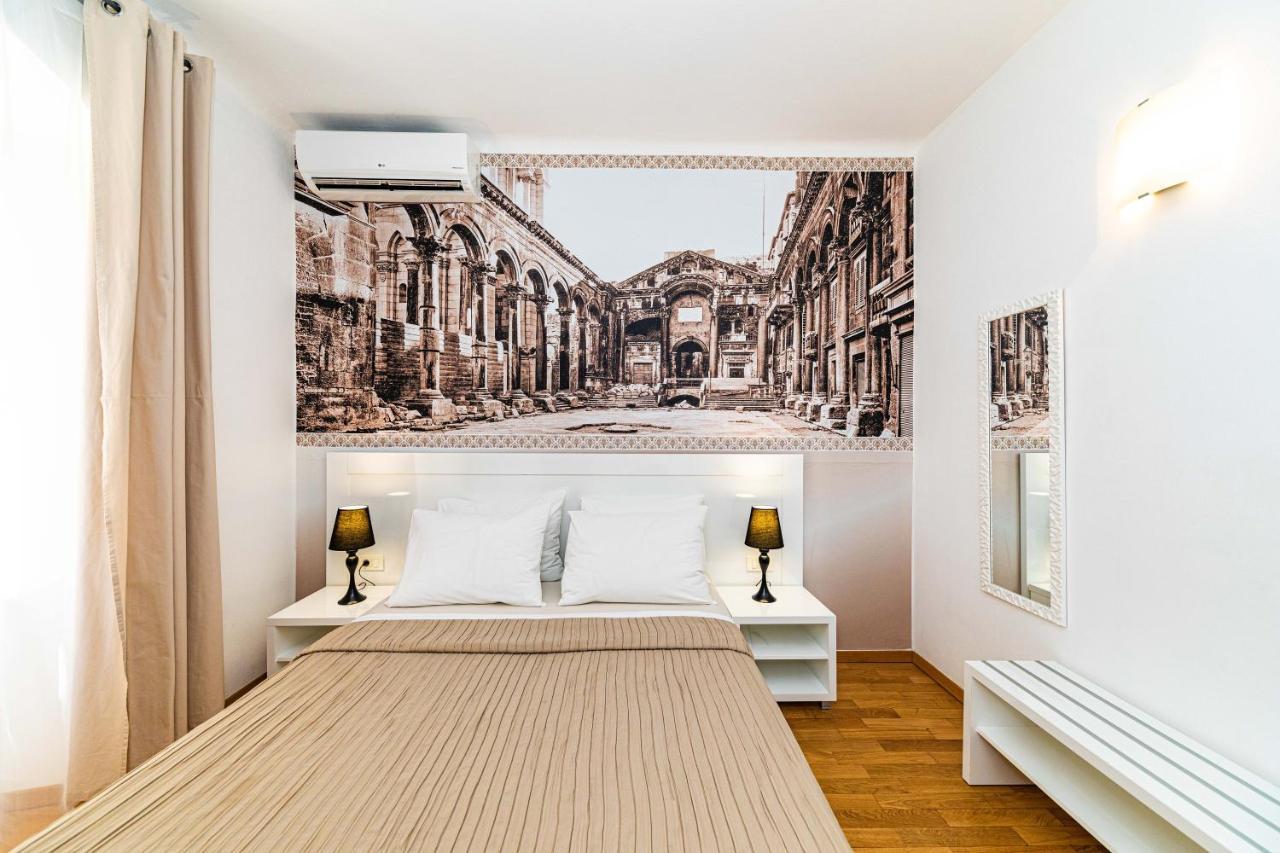 Riva City Rooms Split Exterior foto