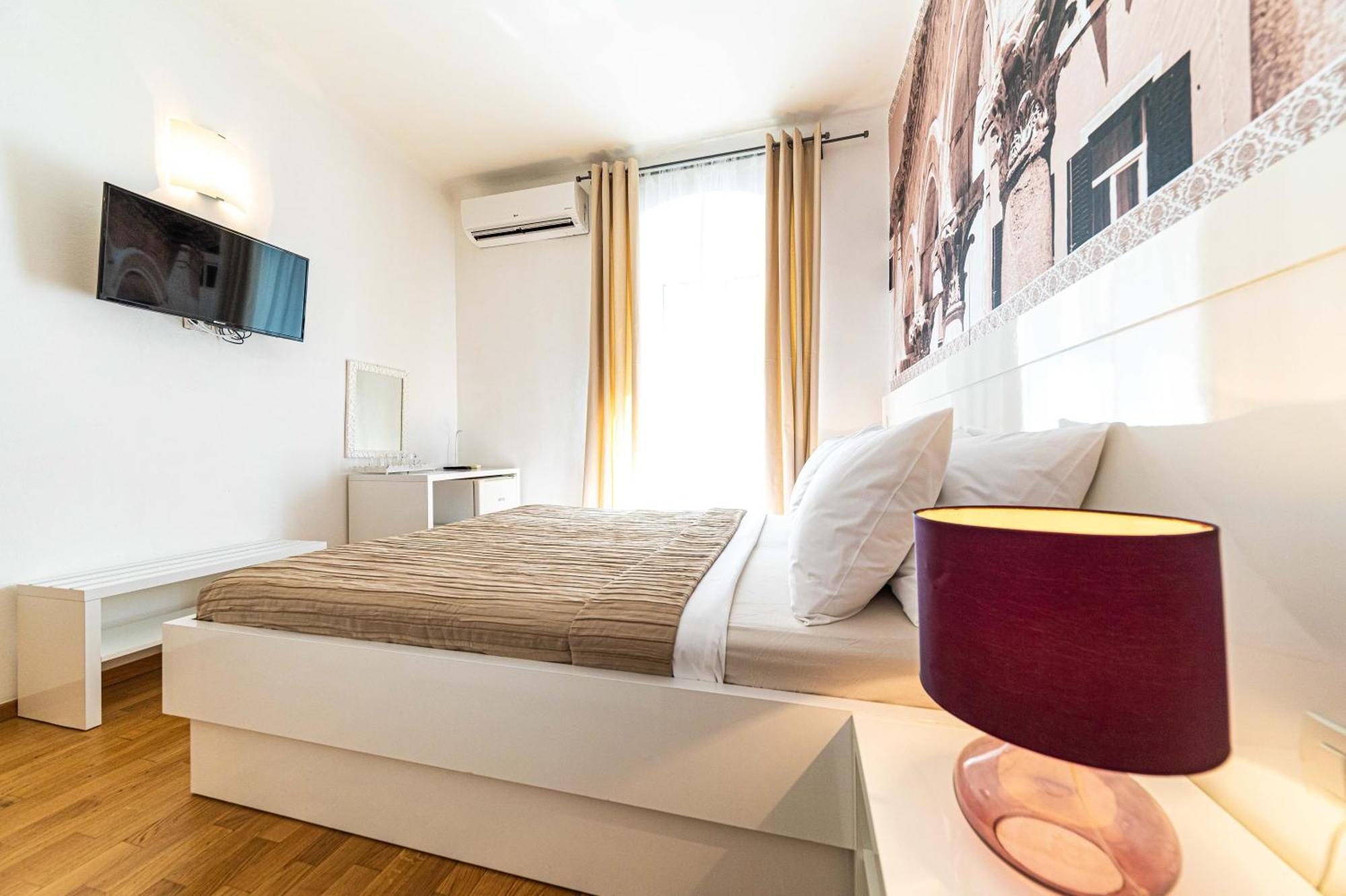 Riva City Rooms Split Cameră foto