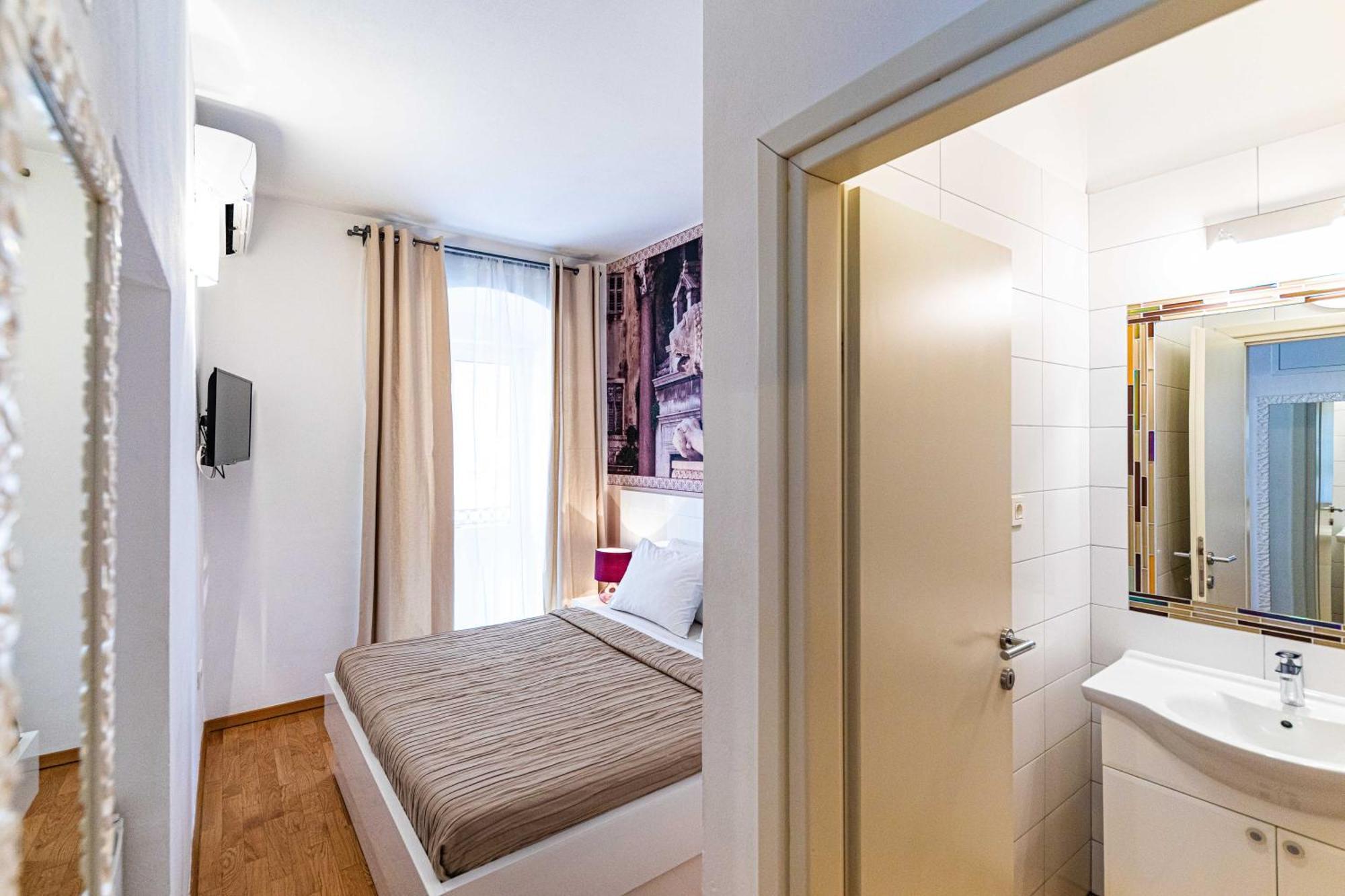 Riva City Rooms Split Cameră foto