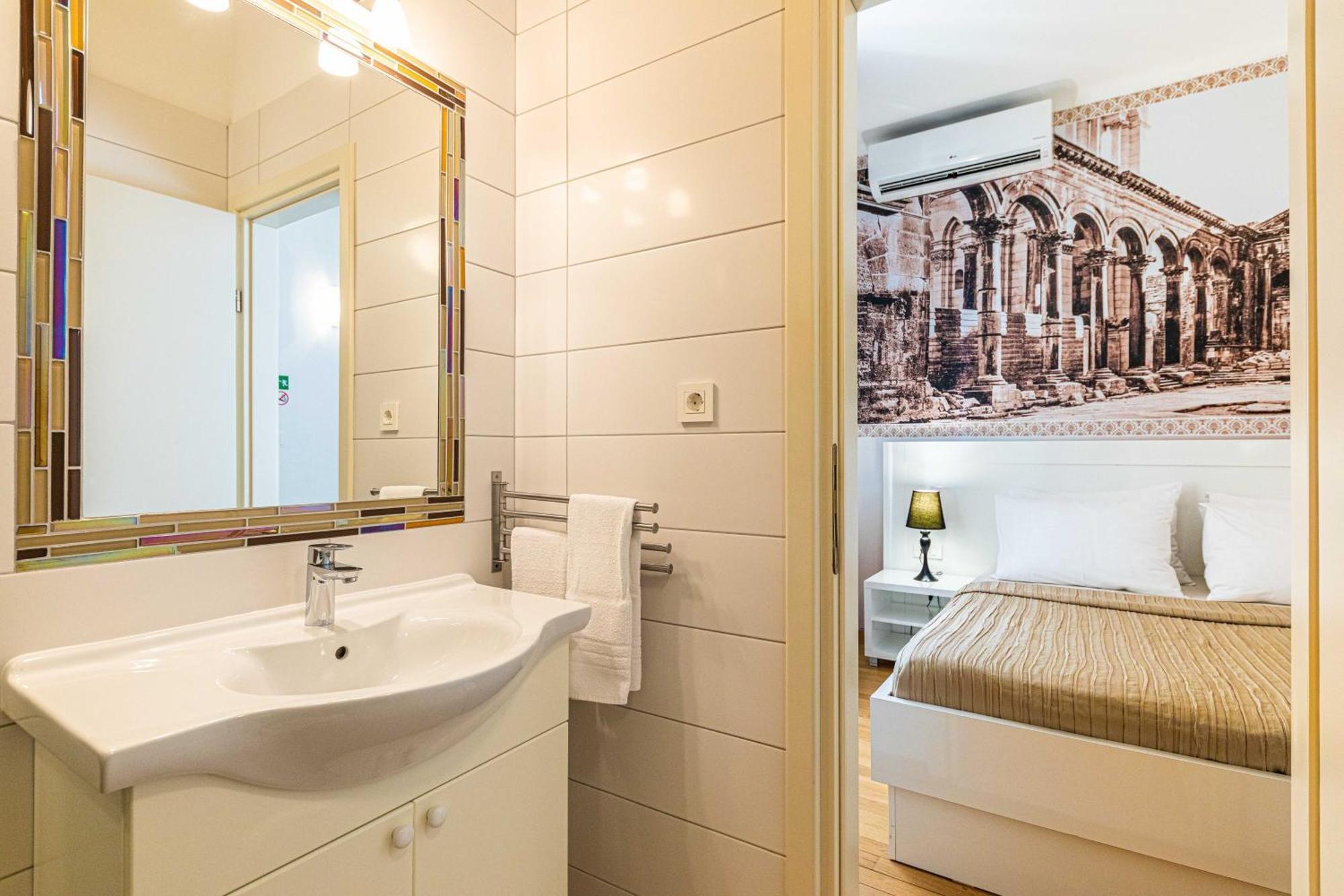 Riva City Rooms Split Cameră foto